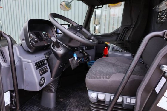 Grove GMK5150XL Available For Rent, Dutch Registration, GMK5150XL Available For Rent, Dutch Registration, 2025 2 Mobile Cr...