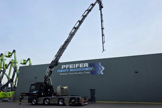Volvo FH540 8X2 WITH HIAB 140TM CRANE Dutch Registration 590 2026 2 Mobile Cranes image 108