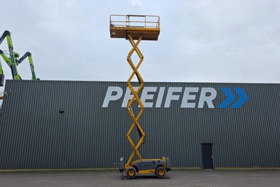Haulotte Compact 12DX Diesel, 4x4 Drive, 12m Working Height Haulotte Compact 12DX Diesel, 4x4 Drive, 12m Working Height 20...