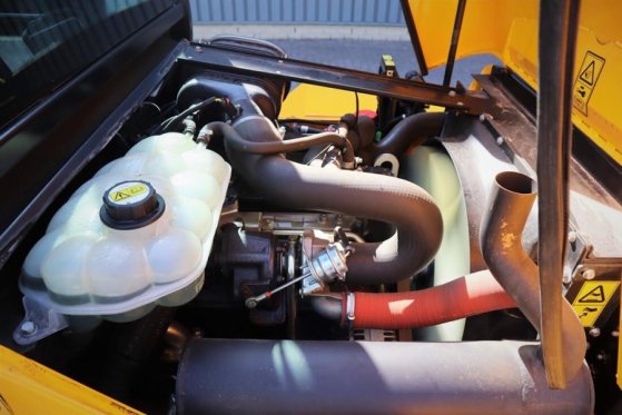 JCB 940-4 T4 Valid inspection, Diesel, 4x4 Drive, 3700 940-4 T4 Valid inspection, Diesel, 4x4 Drive, 3700 2020 2 Rough Ter...