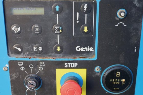 Genie GS4390 Diesel, 4x4 Drive, 15m Working Height, 680k GS4390 Diesel, 4x4 Drive, 15m Working Height, 680k 2012 2 Scissor...