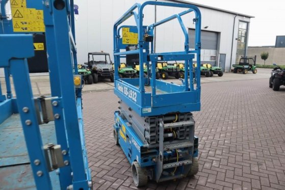 Genie GS1932 E-Drive Several In Stock, 8m Working Height 4842 2022 2 Scissor Lifts image 4