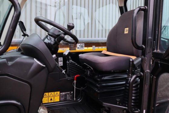 JCB 540-140 HI VIZ Diesel Stage V, 4x4x4 Drive, 13.8m 490 2022 2 image 4