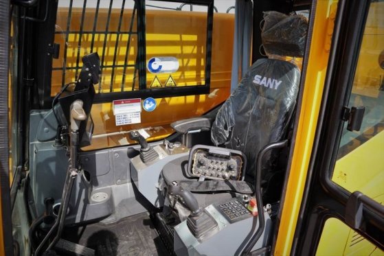 Sany SC800TB Valid inspection, *Guarantee! STAGE 5 ENGI SC800TB Valid inspection, *Guarantee! STAGE 5 ENGI 2022 2 Crawler ...