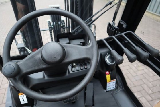 EP EFL253 Valid inspection, *Guarantee! Electric Lith EP EFL253 Valid inspection, *Guarantee! Electric Lith 2025 2 Forklif...
