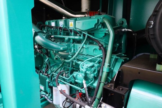 Cummins C550D5Q Declaration of Conformity, Diesel, 550kVA, C550D5Q Declaration of Conformity, Diesel, 550kVA, 2025 2 Gener...