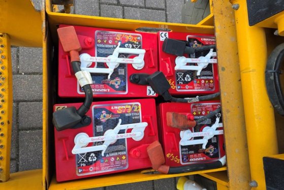 Haulotte Compact 10N Electric, 10m Working Height, 230kg Ca Haulotte Compact 10N Electric, 10m Working Height, 230kg Ca 20...