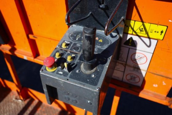 JLG M4069LE Hybrid, 14.2m Working Height, 360kg Capaci M4069LE Hybrid, 14.2m Working Height, 360kg Capaci 2012 2 Scissor L...