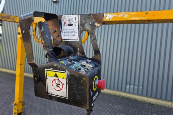 Haulotte Compact 10N Electric, 10m Working Height, 230kg Ca Haulotte Compact 10N Electric, 10m Working Height, 230kg Ca 20...