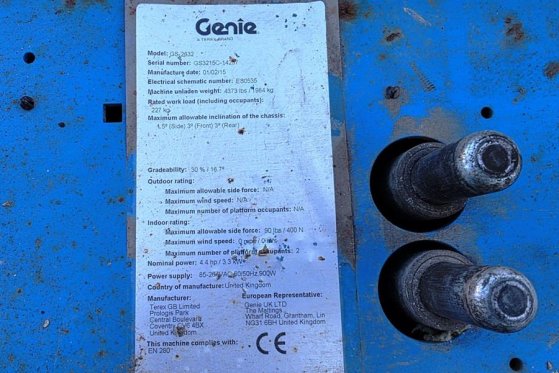 Genie GS2632 Electric, 10m Working Height, Non Marking T GS2632 Electric, 10m Working Height, Non Marking T 2015 2 Scissor...