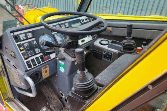 Compact Truck CT2 As-Is, Diesel, 4x4x4 Drive, 30m Main Boom, Run Compact Truck CT2 As-Is, Diesel, 4x4x4 Drive, 30m Main Bo...