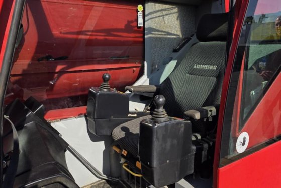 Liebherr LTR1100 Diesel, 100t Capacity, 52m Main Boom, Runn LTR1100 Diesel, 100t Capacity, 52m Main Boom, Runn 2009 2 Mobi...