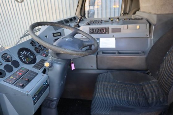 Grove GMK3055 Diesel, 6x6x6, 55t Capacity, 43m Main Boom GMK3055 Diesel, 6x6x6, 55t Capacity, 43m Main Boom 2008 2 Mobile ...