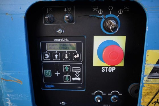 Genie GS4069 Electric, 14m Working Height, 363kg Capacit GS4069 Electric, 14m Working Height, 363kg Capacit 2014 2 Scissor...