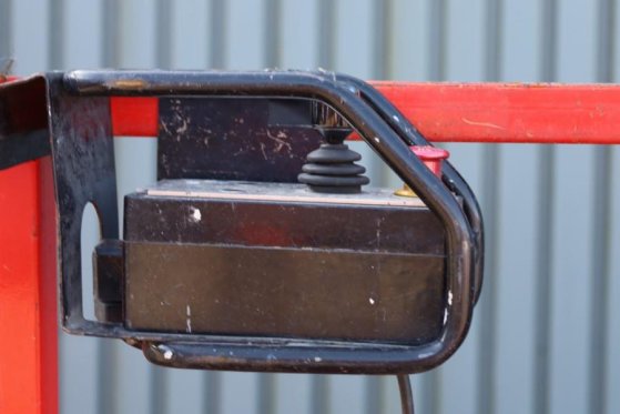 Holland Lift Ecostar HL-11816 Electric, 14m Working Height, 30 Holland lift Ecostar HL-11816 Electric, 14m Working Height,...