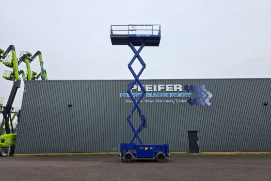 Genie GS3369DC Electric, 11.9m Working Height, 454kg Cap GS3369DC Electric, 11.9m Working Height, 454kg Cap 2014 2 Scissor...
