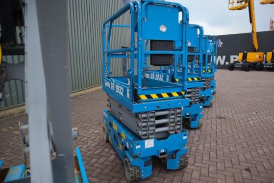 Genie GS1932 E-Drive Several In Stock, 8m Working Height 4842 2022 2 Scissor Lifts image 14