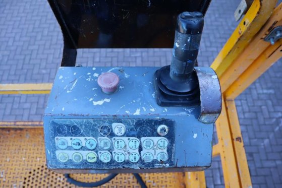 Haulotte H15SXL Diesel, 4x4 Drive, 15m Working Height, 500k Haulotte H15SXL Diesel, 4x4 Drive, 15m Working Height, 500k 20...