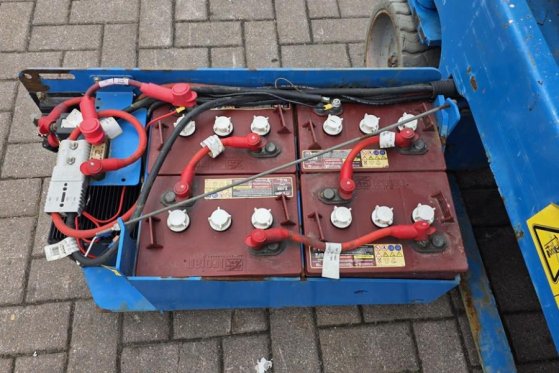 Genie GS1932 Electric, Working Height 7.8 m, 227kg Capac 4842 2013 2 Scissor Lifts image 32
