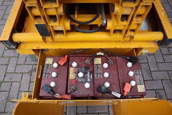 Haulotte Compact 10 Electric, 10m Working Height, 450kg Cap Haulotte Compact 10 Electric, 10m Working Height, 450kg Cap 20...
