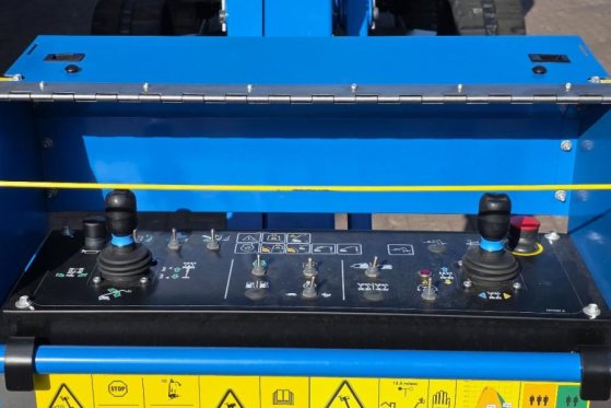 Genie S65XC Trax Valid inspection, *Guarantee! Diesel, 4 S65XC Trax Valid inspection, *Guarantee! Diesel, 4 2026 2 image 19