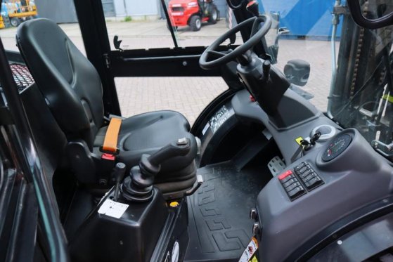 Manitou MC25-4 Valid Inspection, *Guarantee! Diesel, 4x4 D MC25-4 Valid Inspection, *Guarantee! Diesel, 4x4 D 2023 2 Rough...