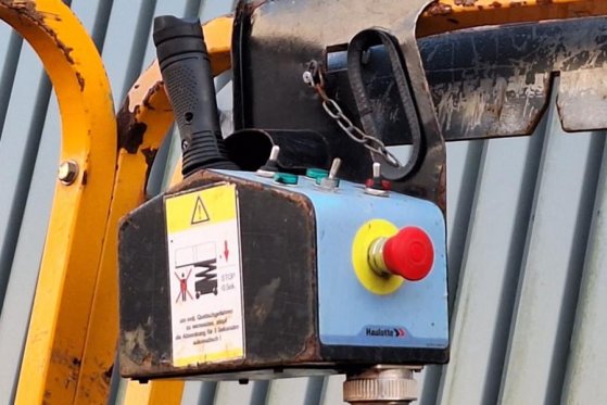 Haulotte Compact 12RTE Electric, 12m Working Height, 450kg Haulotte Compact 12RTE Electric, 12m Working Height, 450kg 2008...