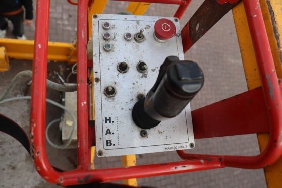 HAB S195-24 D4WDS Diesel, 4x4 Drive, 19.5m Working Hei HAB S195-24 D4WDS Diesel, 4x4 Drive, 19.5m Working Hei 2011 2 Sciss...