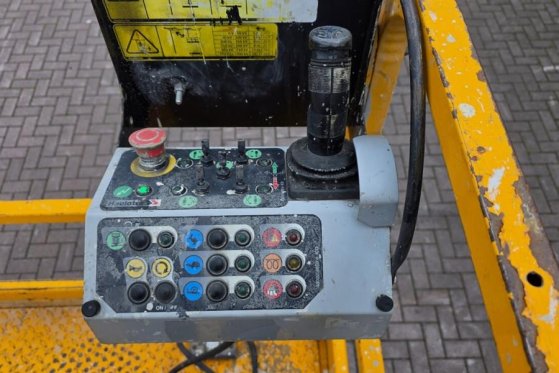 Haulotte Compact 12DX Diesel, 4x4 Drive, 12m Working Height Haulotte Compact 12DX Diesel, 4x4 Drive, 12m Working Height 20...