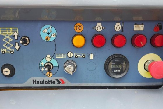 Haulotte Compact 12DX Diesel, 4x4 Drive, 12m Working Height Haulotte Compact 12DX Diesel, 4x4 Drive, 12m Working Height 20...