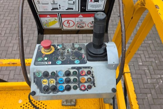 Haulotte COMPACT 10DX Diesel, 4x4 Drive, 10.2m Working Heig Haulotte COMPACT 10DX Diesel, 4x4 Drive, 10.2m Working Heig 20...
