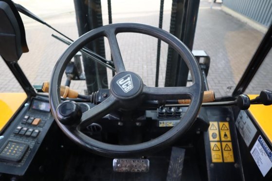 JCB 930-4 T4 Valid inspection, Diesel, 4x4 Drive, 5500 10124 2016 2 Rough Terrain Forklift image 4