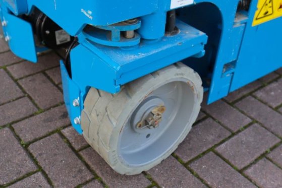 Genie GS1932 E-Drive New And Available Directly From Sto 4842 2022 2 Scissor Lifts image 5