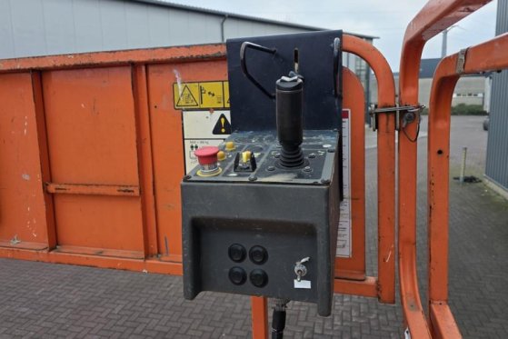 JLG M4069 Hybrid, 14.2m Working Height, 360kg Capacity M4069 Hybrid, 14.2m Working Height, 360kg Capacity 2007 2 Scissor L...