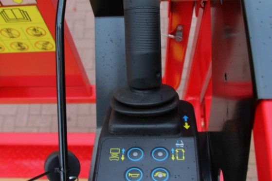 Magni ES1212E Electric, 12m Working Height, 320kg Capaci MAGNI ES1212E Electric, 12m Working Height, 320kg Capaci 2019 2 S...