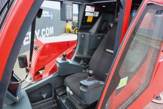 Liebherr LTM1070-4.2 Dutch Vehicle Registration, Valid Insp 683 2017 2 Mobile Cranes image 20