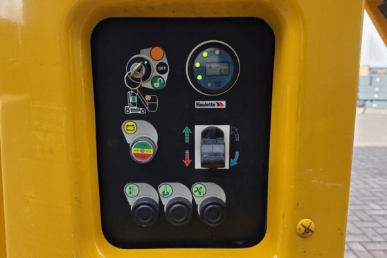 Haulotte STAR 10 Electric, 10m Working Height, 3m Reach, 20 Haulotte STAR 10 Electric, 10m Working Height, 3m Reach, 20 20...