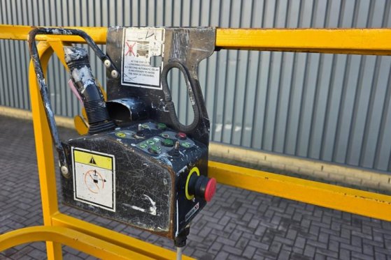 Haulotte Compact 8 Electric, 8.2m Working Height, 350kg Cap Haulotte Compact 8 Electric, 8.2m Working Height, 350kg Cap 20...
