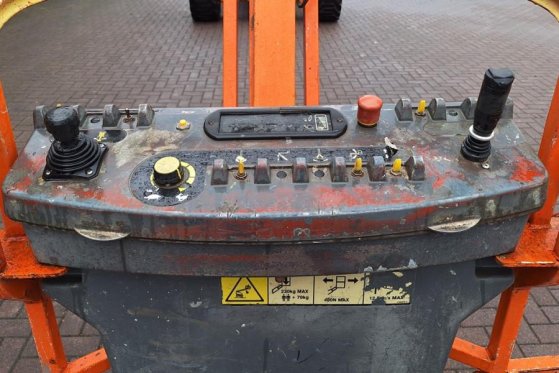 JLG 860SJ Diesel, 4x4 Drive, 28.2m Working Height, 22. 860SJ Diesel, 4x4 Drive, 28.2m Working Height, 22. 2007 2 image 20