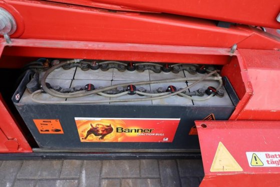 PB LIFT S151-12E Electric, 15m Working Height, 550kg PB LIFT S151-12E Electric, 15m Working Height, 550kg 2013 2 Scissor L...