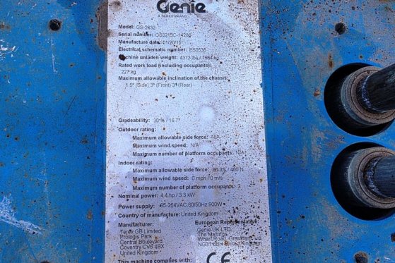 Genie GS2632 Electric, 10m Working Height, Non Marking T GS2632 Electric, 10m Working Height, Non Marking T 2015 2 Scissor...