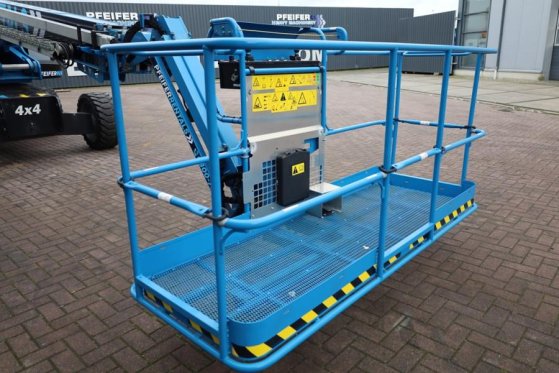 Genie S65XC Valid inspection, *Guarantee! Diesel, 4x4 Dr S65XC Valid inspection, *Guarantee! Diesel, 4x4 Dr 2024 2 image 15