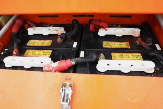 JLG 3369LE Electric, 12m Working Height, 450kg Capacit 3369LE Electric, 12m Working Height, 450kg Capacit 2008 2 Scissor L...