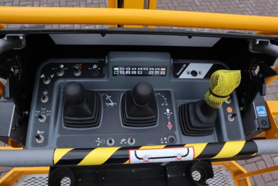 Haulotte HT16RTJ PRO NEW / UNUSED, Guarantee! Diesel, 4x4x4 Haulotte HT16RTJ PRO NEW / UNUSED, Guarantee! Diesel, 4x4x4 20...