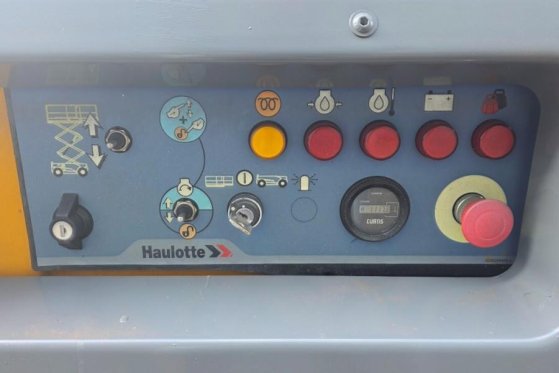 Haulotte COMPACT 10DX Diesel, 4x4 Drive, 10.2m Working Heig Haulotte COMPACT 10DX Diesel, 4x4 Drive, 10.2m Working Heig 20...