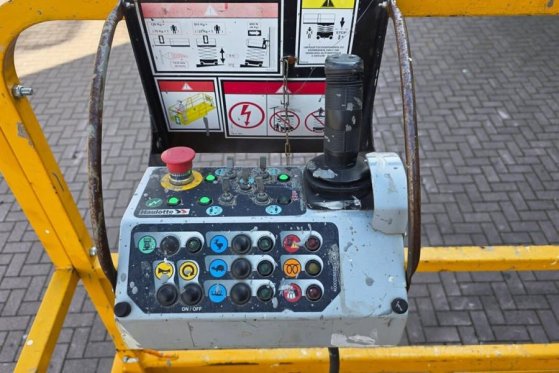 Haulotte COMPACT 10DX Diesel, 4x4 Drive, 10.2m Working Heig Haulotte COMPACT 10DX Diesel, 4x4 Drive, 10.2m Working Heig 20...