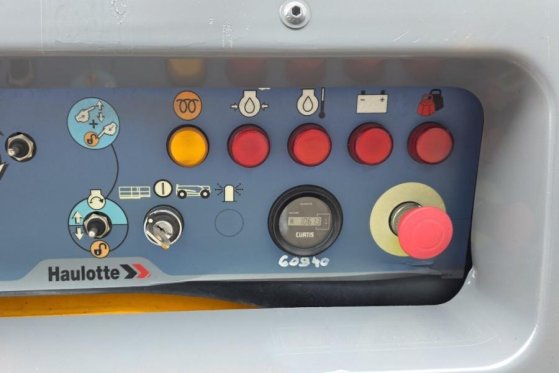 Haulotte Compact 12DX Diesel, 4x4 Drive, 12m Working Height Haulotte Compact 12DX Diesel, 4x4 Drive, 12m Working Height 20...
