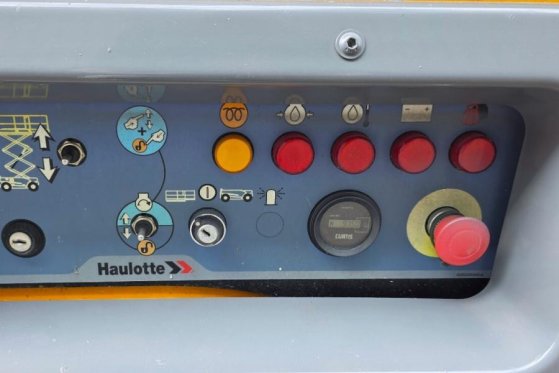 Haulotte Compact 12DX Diesel, 4x4 Drive, 12m Working Height Haulotte Compact 12DX Diesel, 4x4 Drive, 12m Working Height 20...