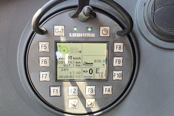 Liebherr MK88-4.1 Dutch vehicle registration, Valid inspect MK88-4.1 Dutch vehicle registration, Valid inspect 2020 2 Towe...