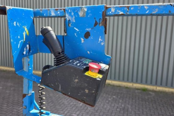 Genie GS2632 Electric, 10m Working Height, 227kg Capacit GS2632 Electric, 10m Working Height, 227kg Capacit 2015 2 Scissor...